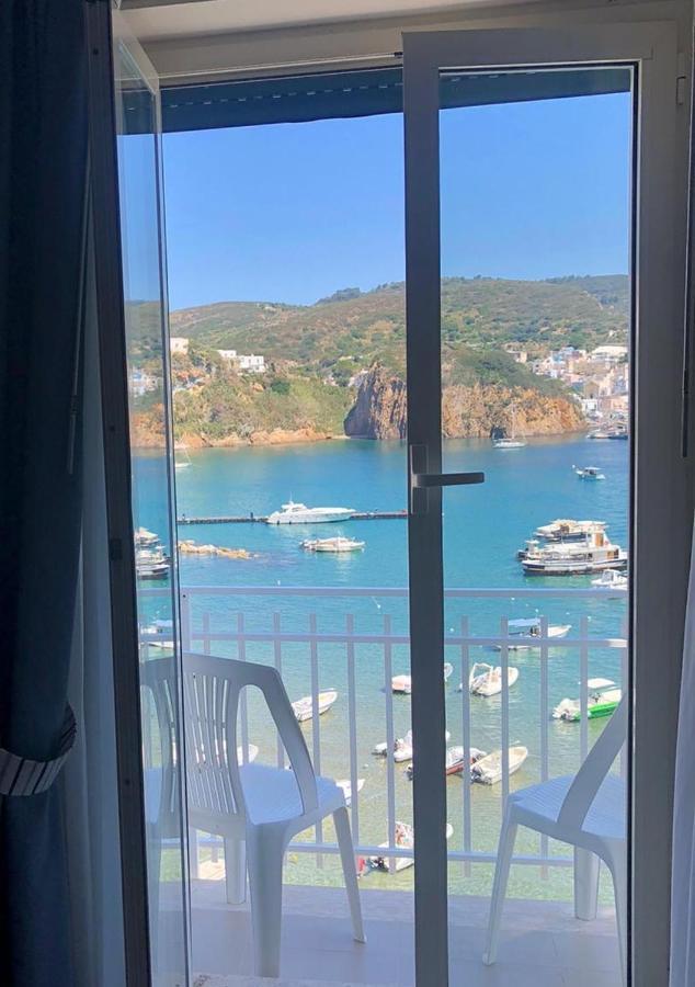 Hotel La Baia Πόντσα Εξωτερικό φωτογραφία