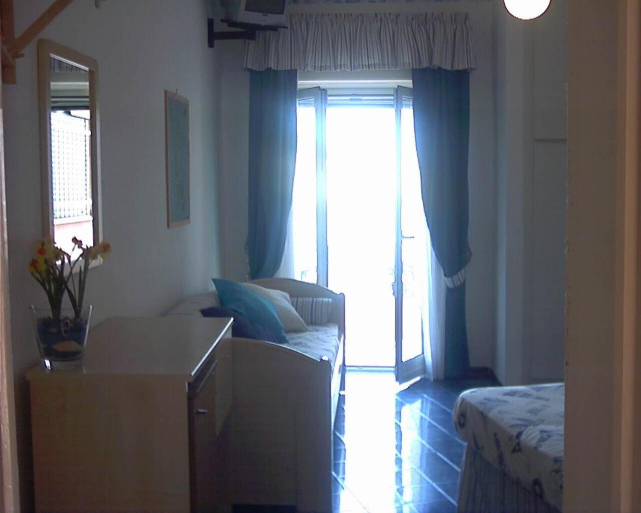 Hotel La Baia Πόντσα Εξωτερικό φωτογραφία