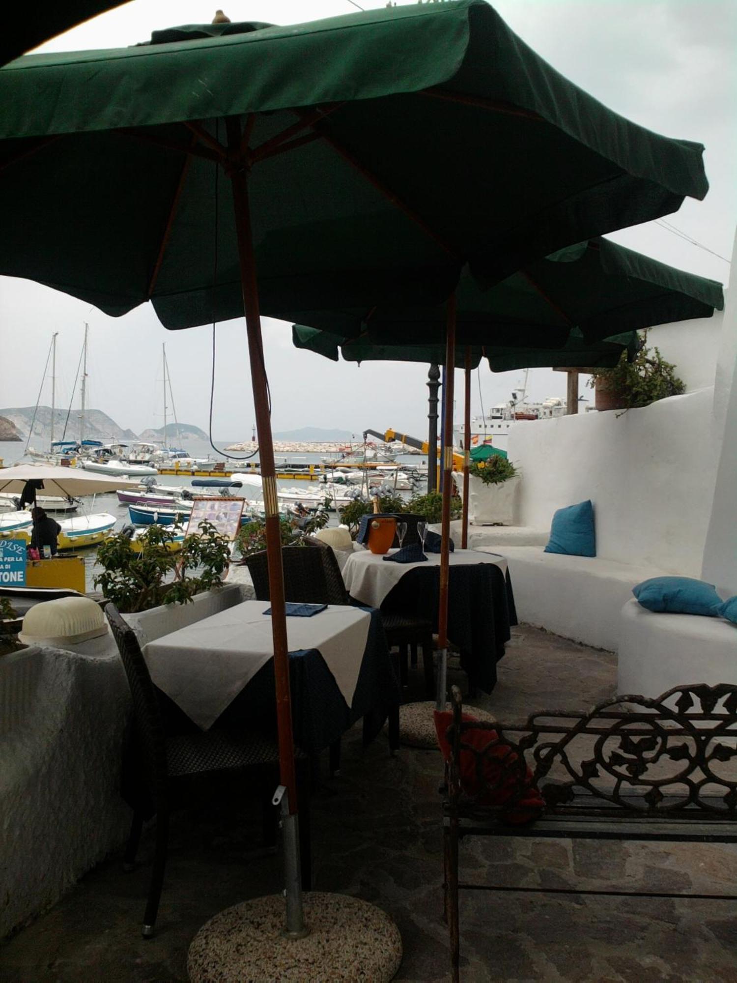 Hotel La Baia Πόντσα Εξωτερικό φωτογραφία