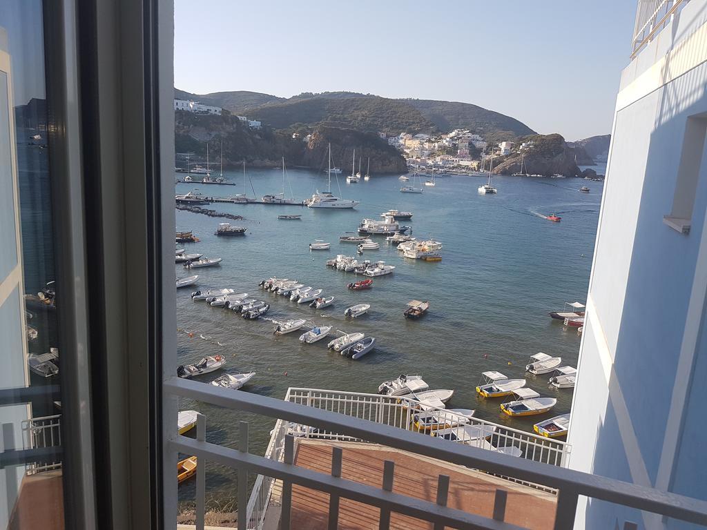 Hotel La Baia Πόντσα Εξωτερικό φωτογραφία