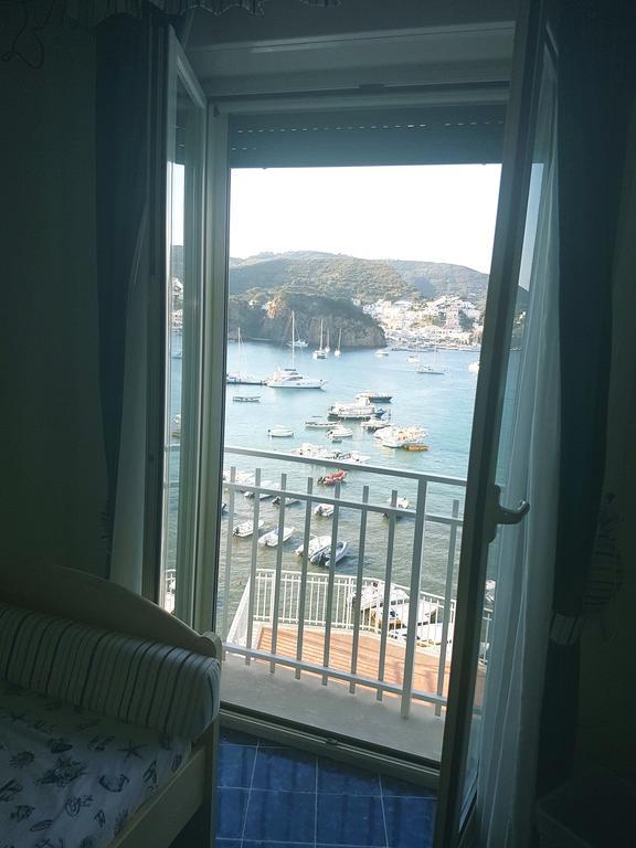 Hotel La Baia Πόντσα Εξωτερικό φωτογραφία
